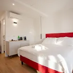 San Giovanni Rooftop 4*