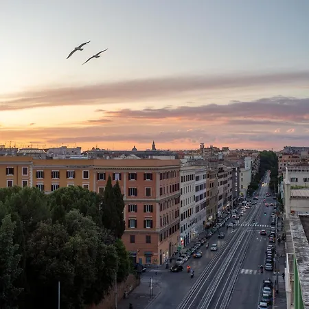 San Giovanni Rooftop 4* Rome
